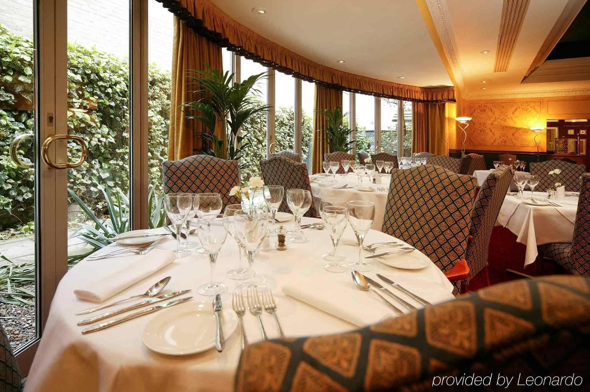 Mercure York Fairfield Manor Hotel Restaurant foto